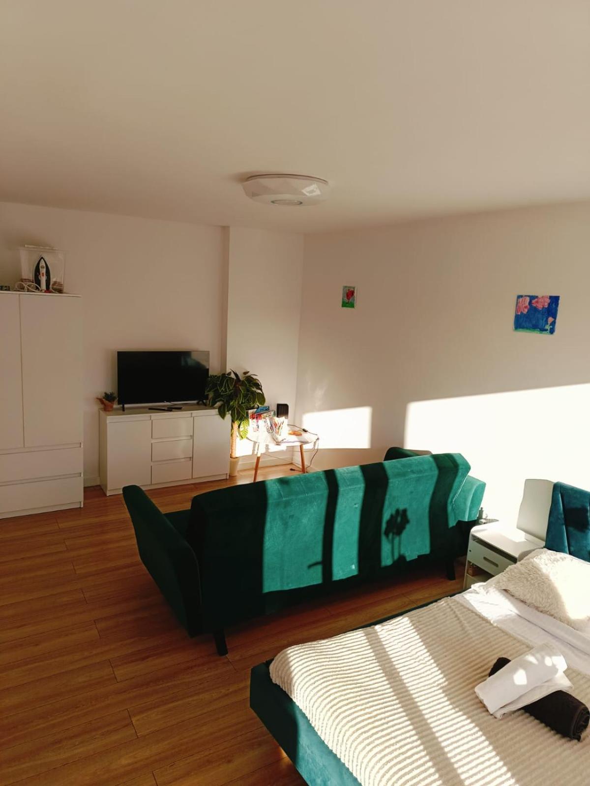 Rodzinna Przystan Apartment Walbrzych